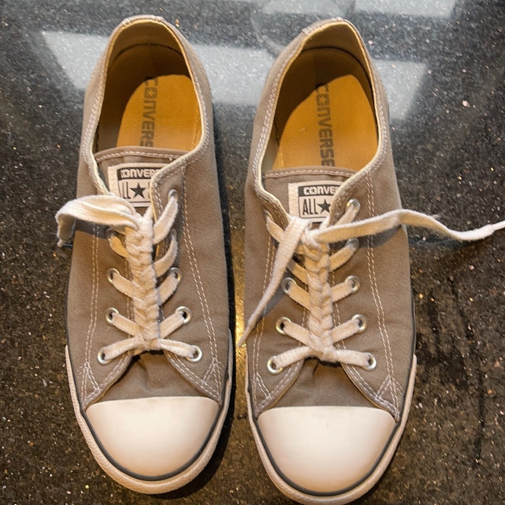 Gray converse sneakers